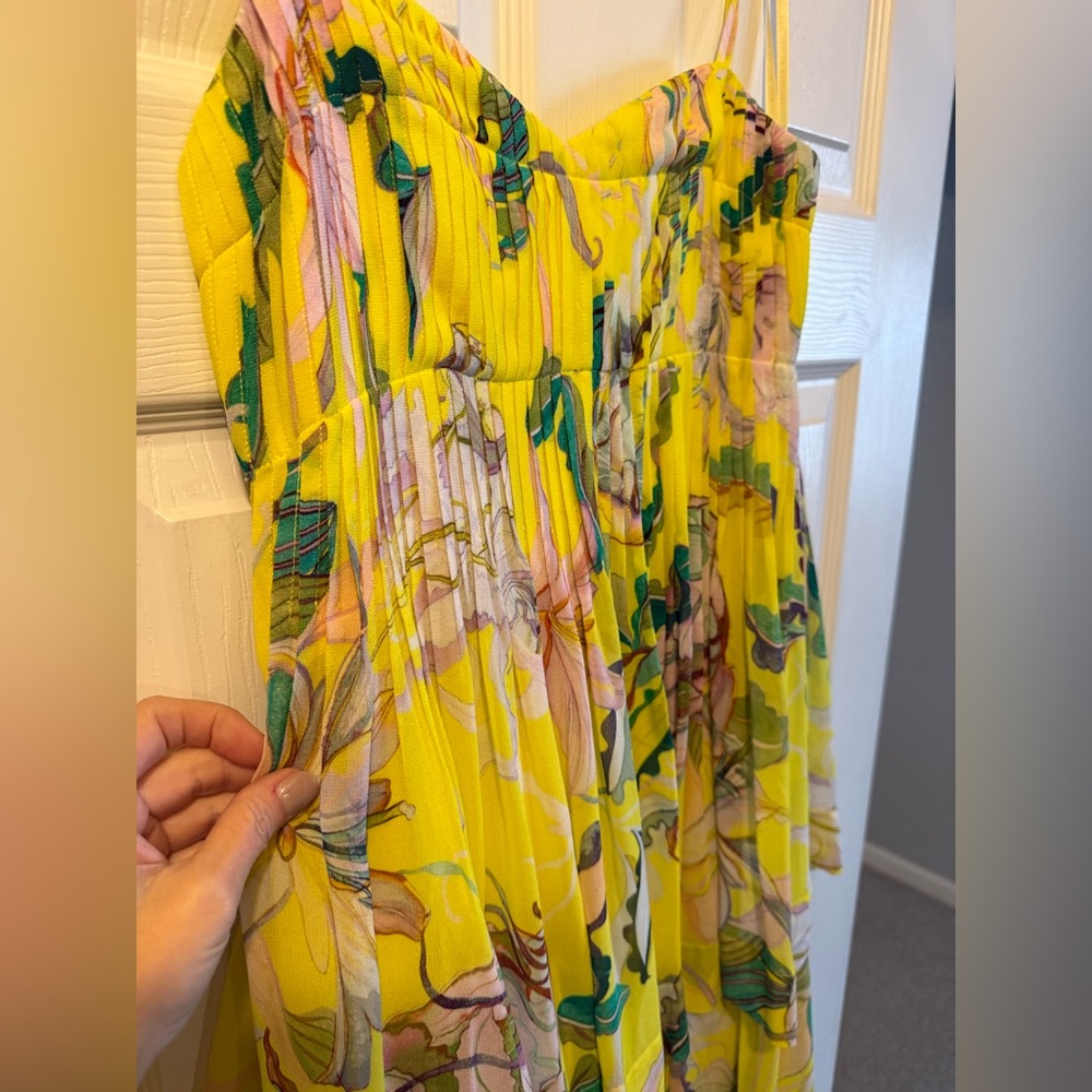 FARM Rio Yellow Floral Tiered Maxi Dress - Picture 5 of 7